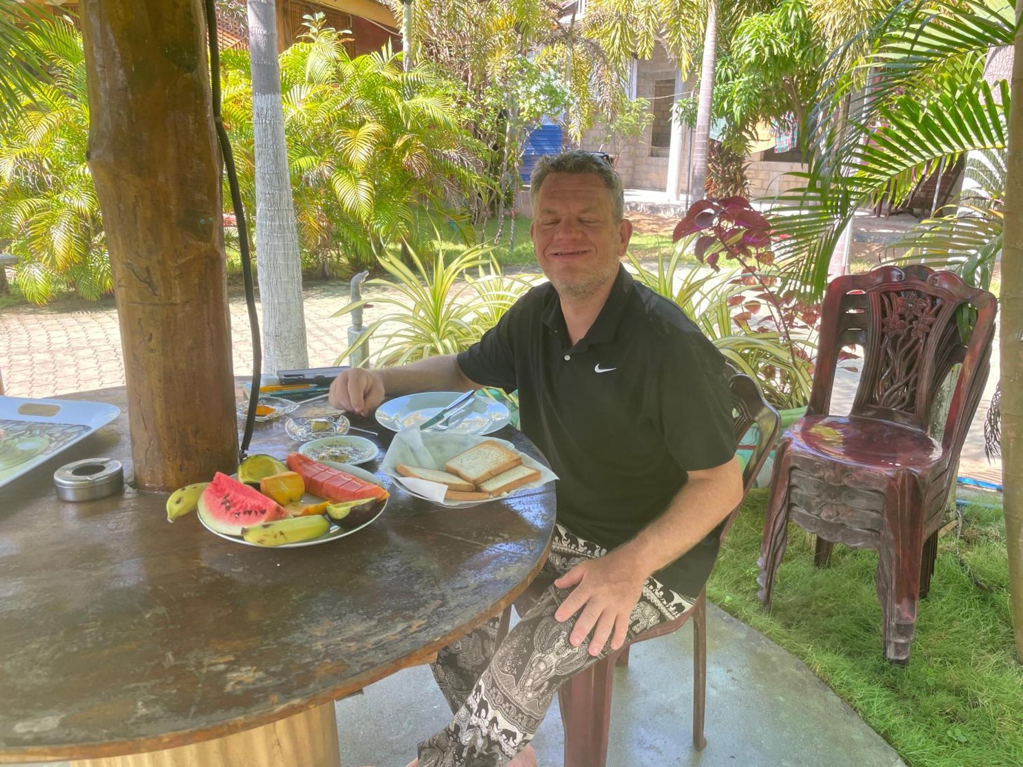 Sea View Resort Kallady Extérieur photo
